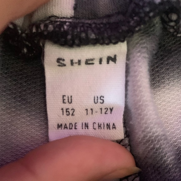 Cute clothing set from shein🖤 - Picture 4 of 6